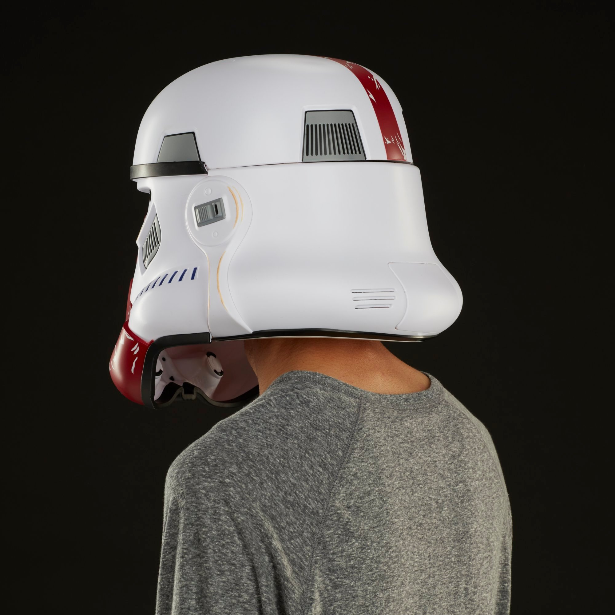 Star Wars The Black Series Incinerator Stormtrooper Electronic Helmet -  Hasbro Pulse