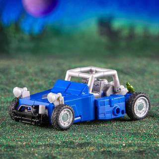 Transformers Legacy Evolution Beachcomber & Paradise Parakeet