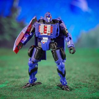 Transformers Legacy Evolution Deluxe Class Cyberverse Universe Shadow Striker