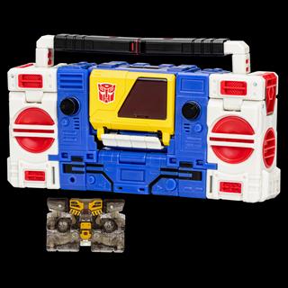 Transformers Legacy Evolution Twincast and Autobot Rewind