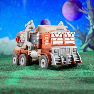 Transformers Legacy Evolution Voyager Class Trashmaster