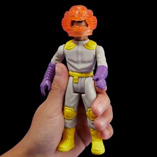 Ghostbusters Kenner Classics The Real Ghostbusters Winston Zeddemore & Scream Roller Ghost Figure