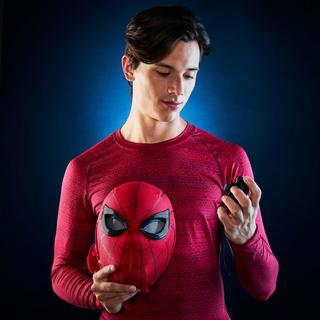 Marvel Legends Series Spider-Man Electronic Expressive Mask