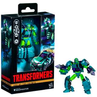 Transformers Age of the Primes Fugitive Waspinator (Wasp) - Deluxe Transformers Age of the Primes Fugitive Waspinator (Wasp) - Deluxe