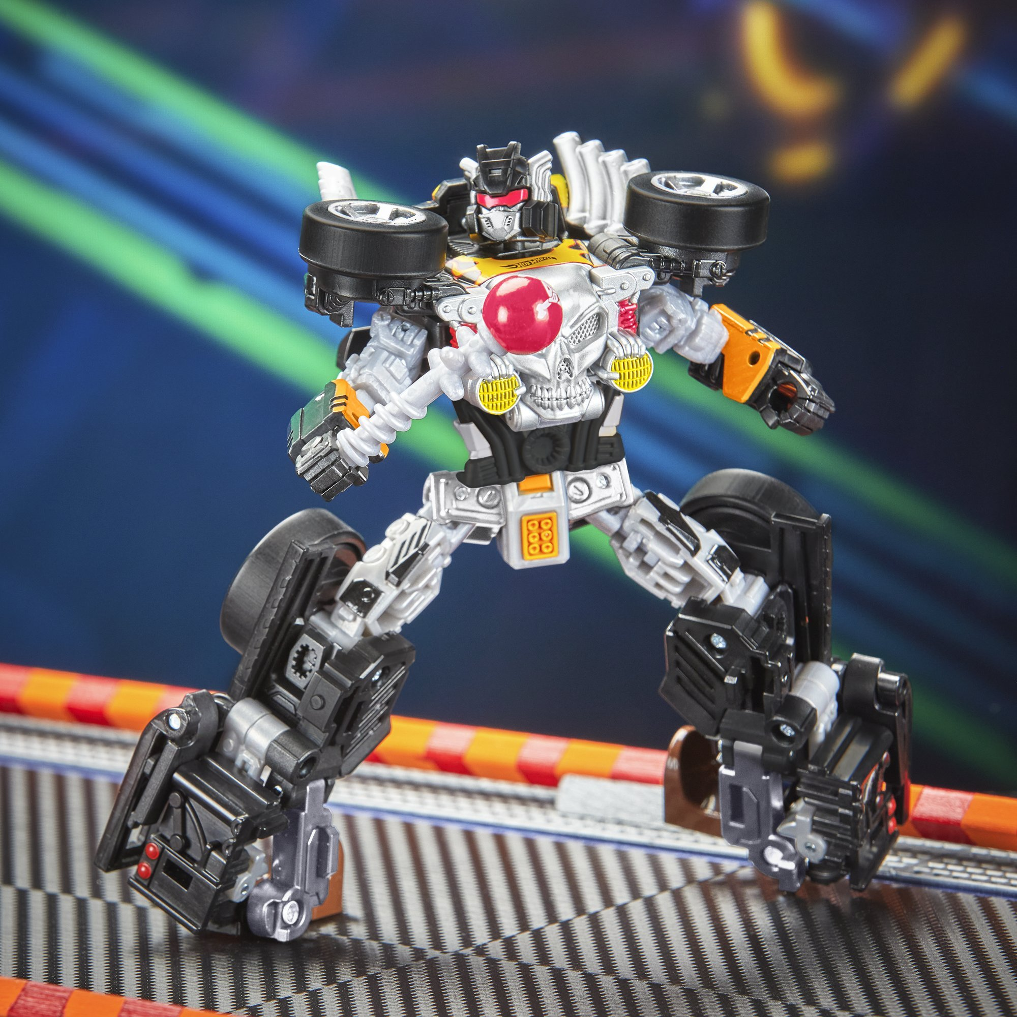 トランスフォーマー x ホットウィール Transformers x Hot Wheels