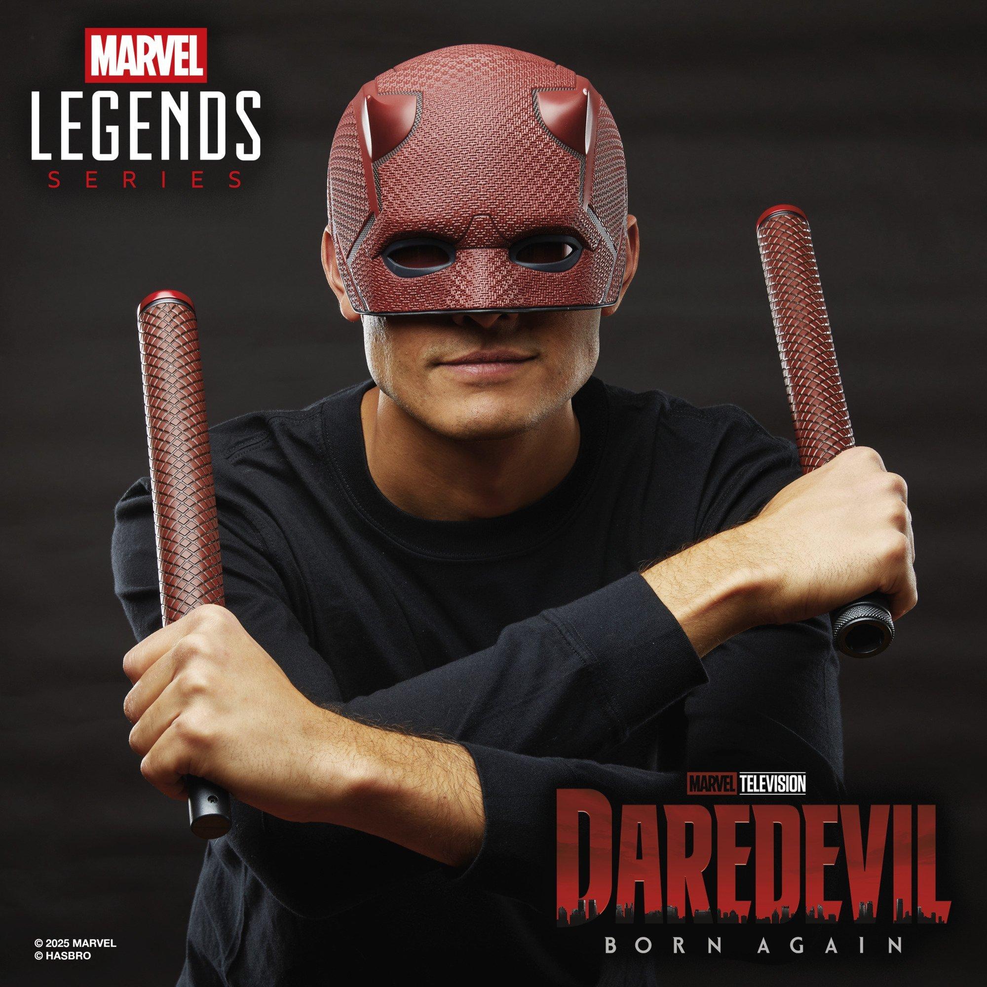 Marvel Legends Series Daredevil: Born Again Mask & Billy Club Set