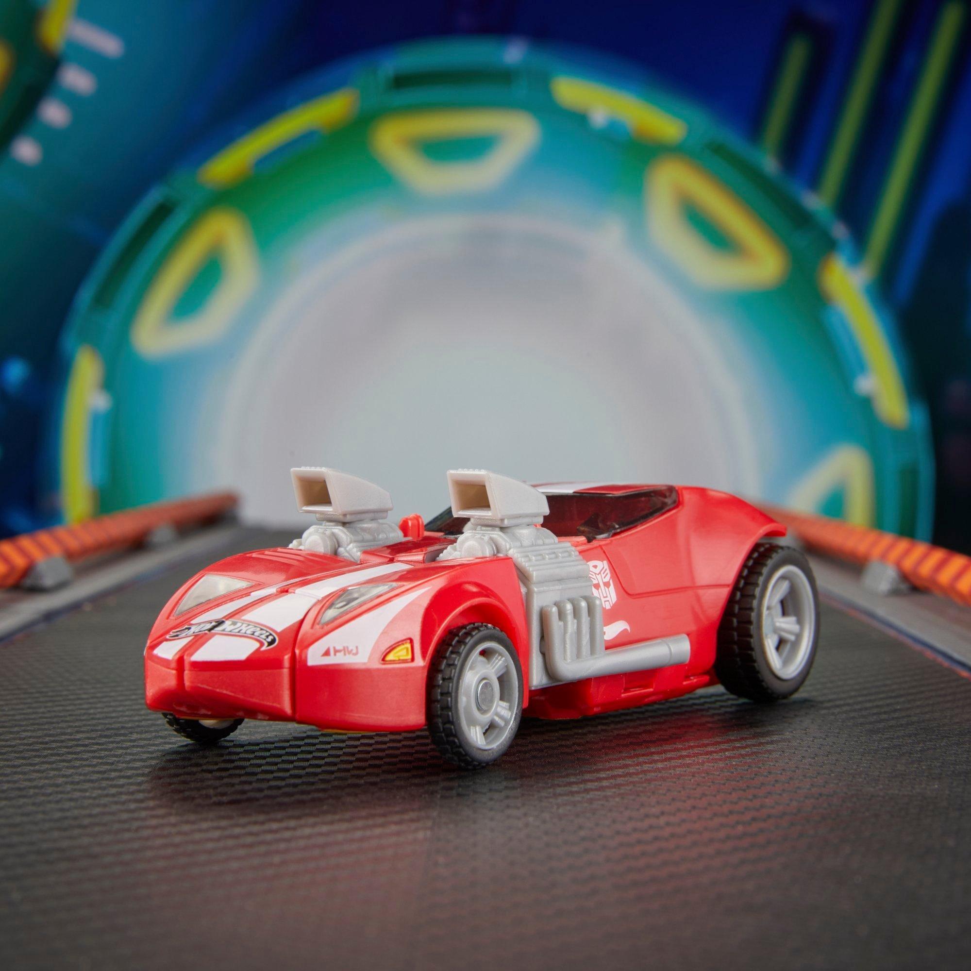 Hot Wheels x Transformers Collaborative Twin Mill Action Figure