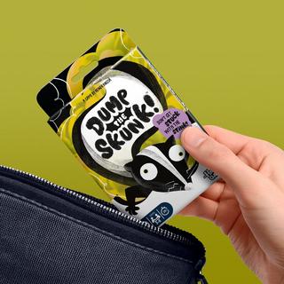 Dump the Skunk! Family Card Game