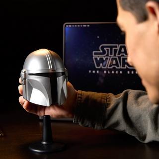 STAR WARS The Black Series The Mandalorian Mini Helmet