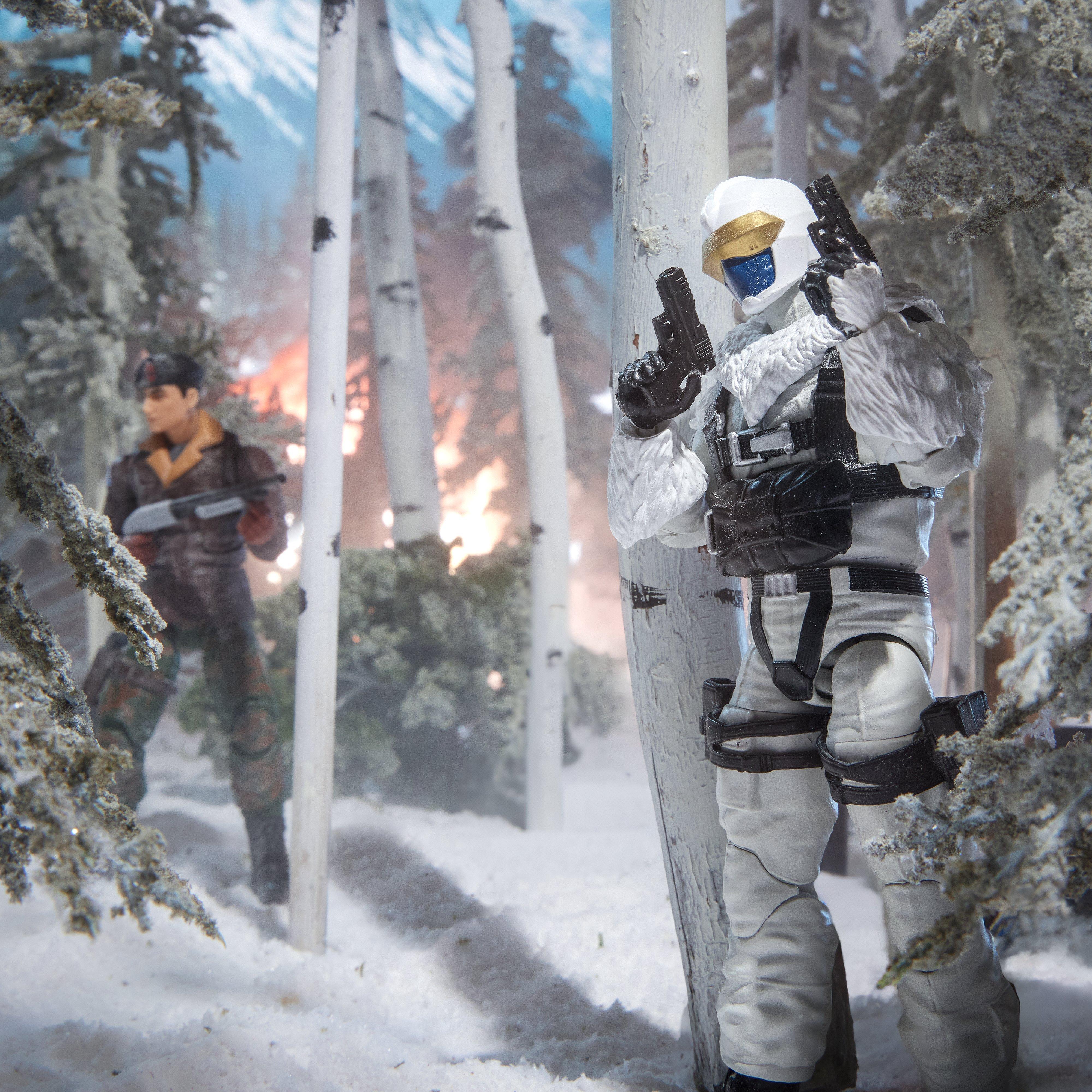 Arctic Assault H.I.S.S. Driver in the cold stalking a Joe