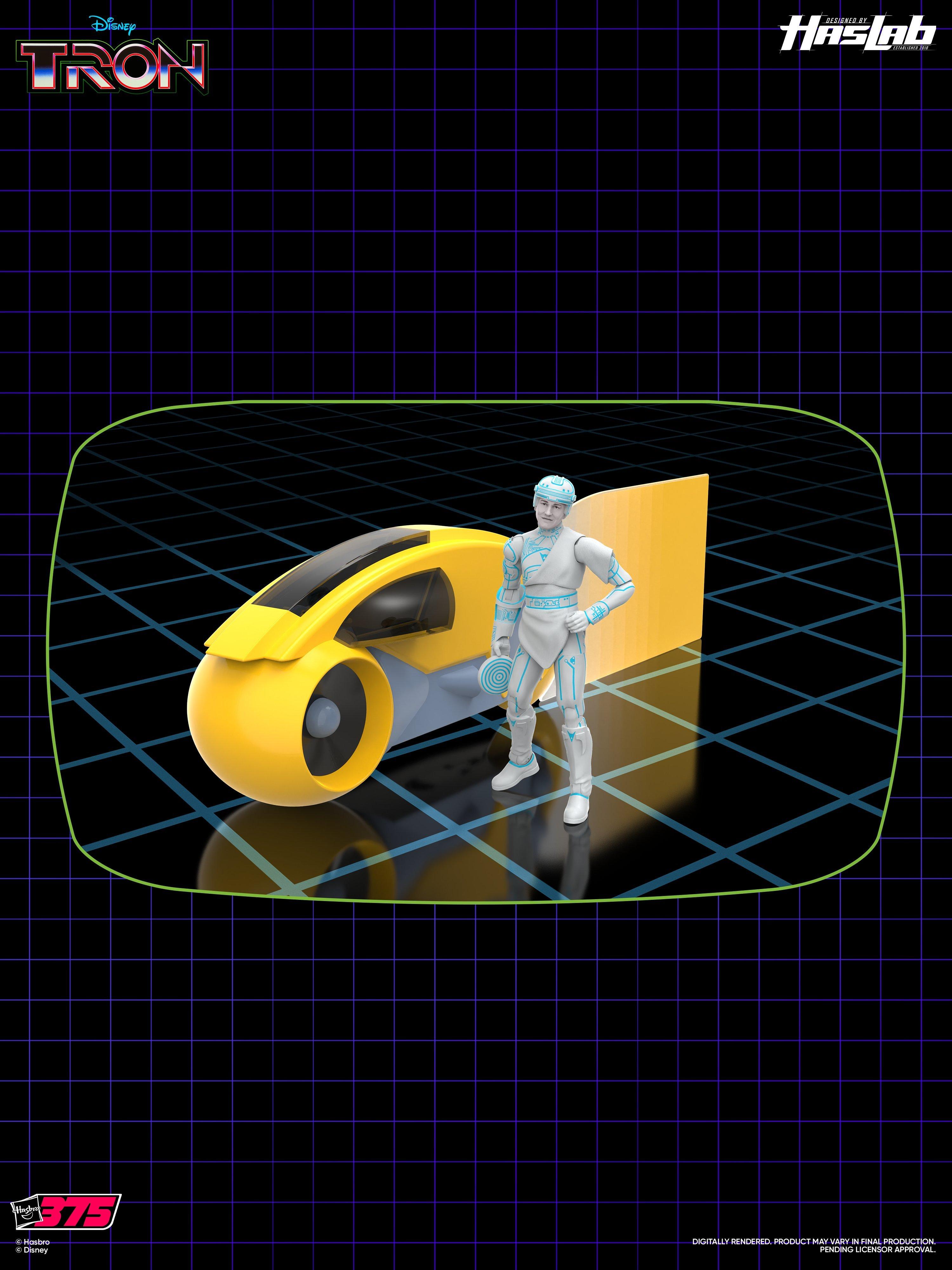 Flynn next to a yellow lightcycle