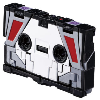 Transformers Takara Tomy MPG-19 Soundwave and Condor (Laserbeak)