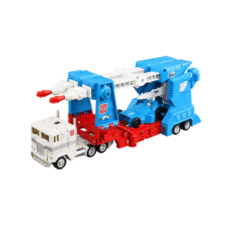 Transformers Takara Tomy Missing Link C-10 Ultra Magnus