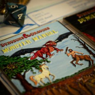 Dungeons & Dragons, edizione limitata del 50° Anniversario, set di lingotti della copertina del libro della 1ª edizione