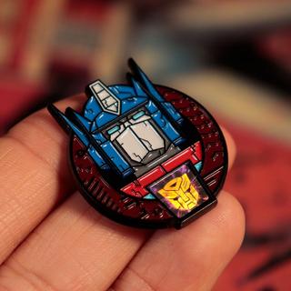 Transformers 40th Anniversary Twin Set of Pin Badges