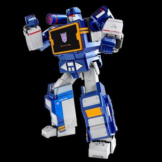 Transformers G1 Flagship Soundwave Auto-Converting Robot by Robosen