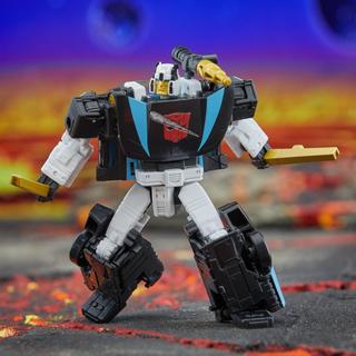 Transformers Legacy Deluxe Class Armada Universe Wheeljack