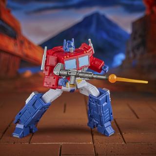Transformers Studio Series Commander Class, Optimus Prime 86-31 ispirato al film ""The Transformers: The Movie""
