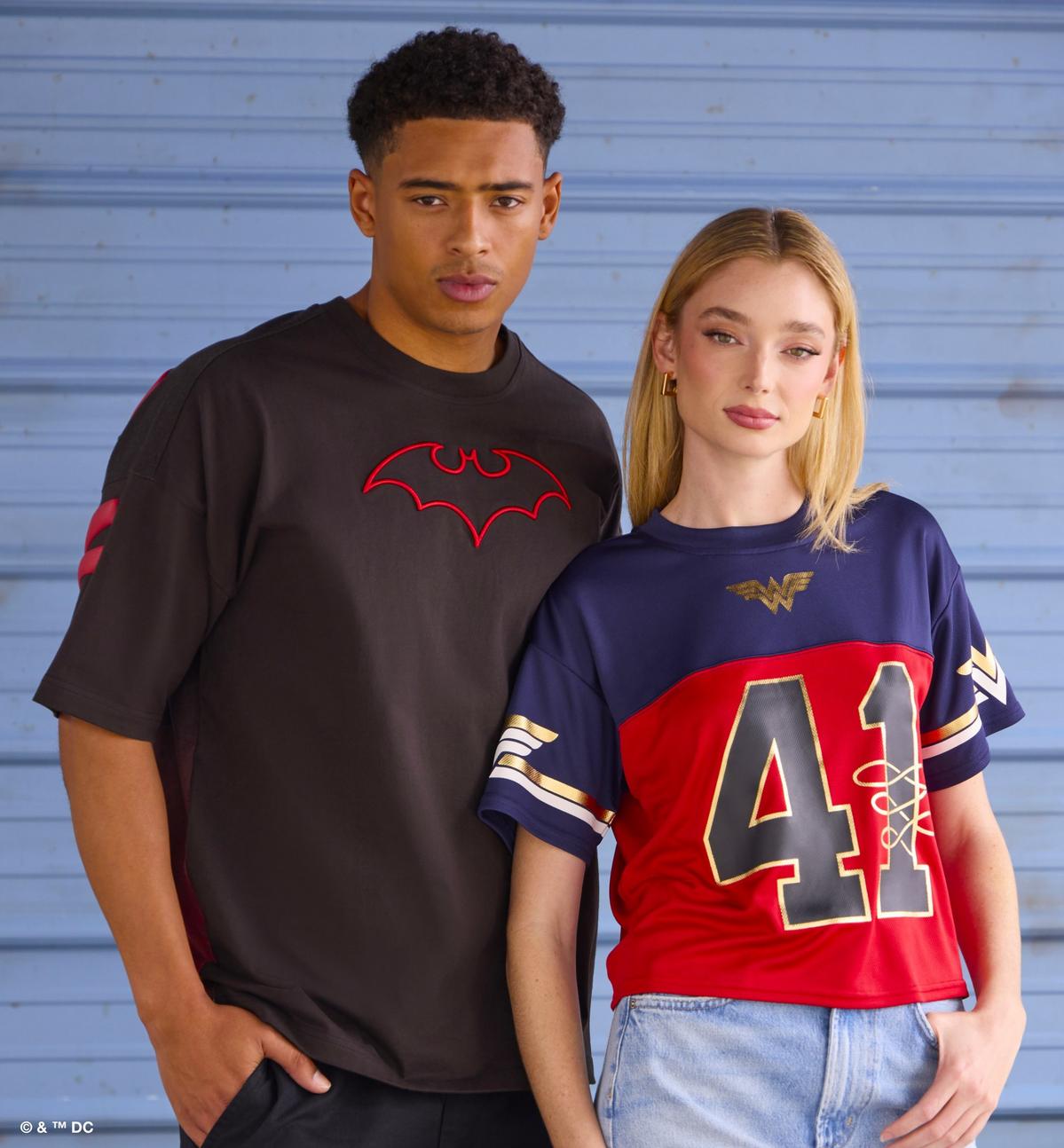 Shop DC Comics