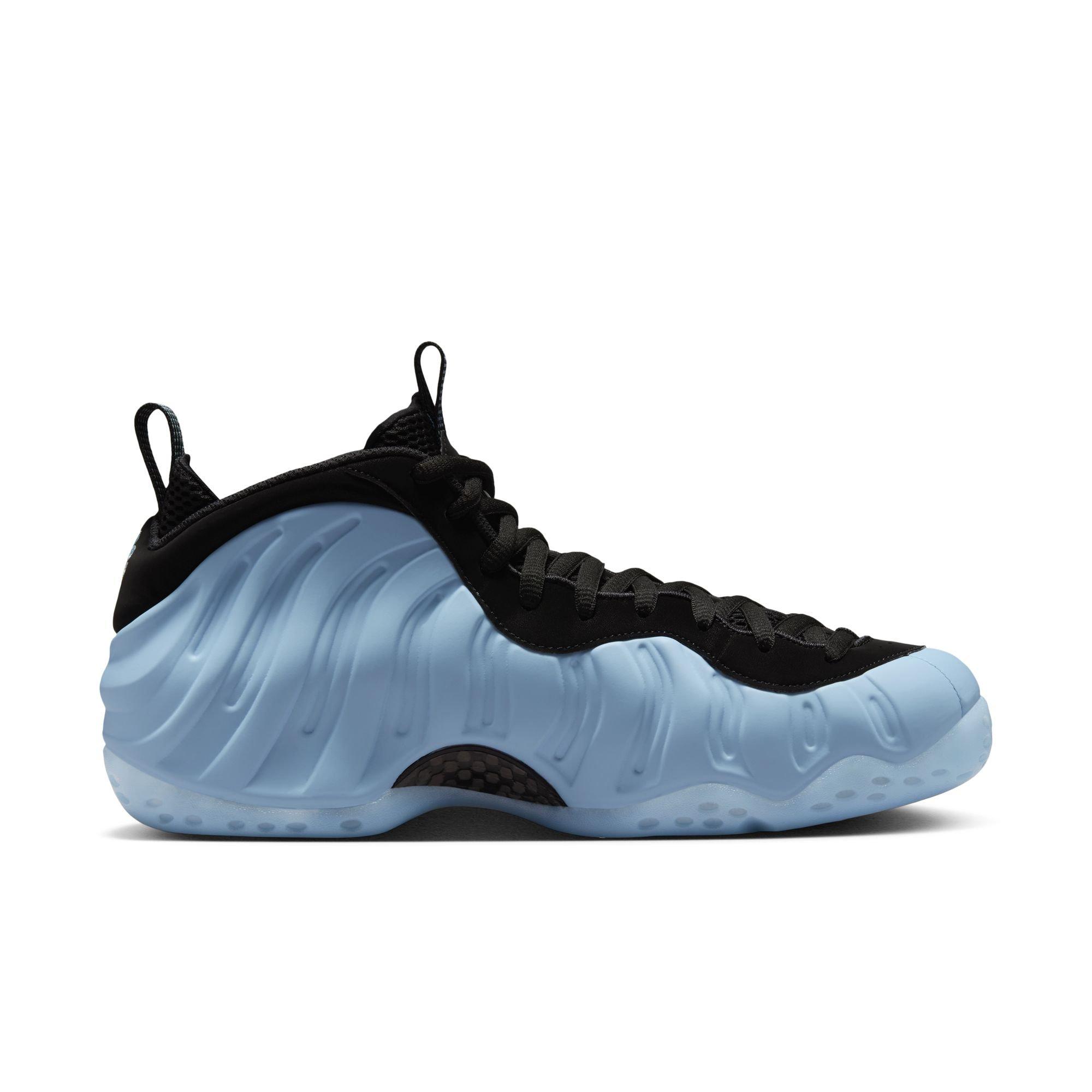 Nike Air Foamposite One "Psychic Blue" Side of Shoe