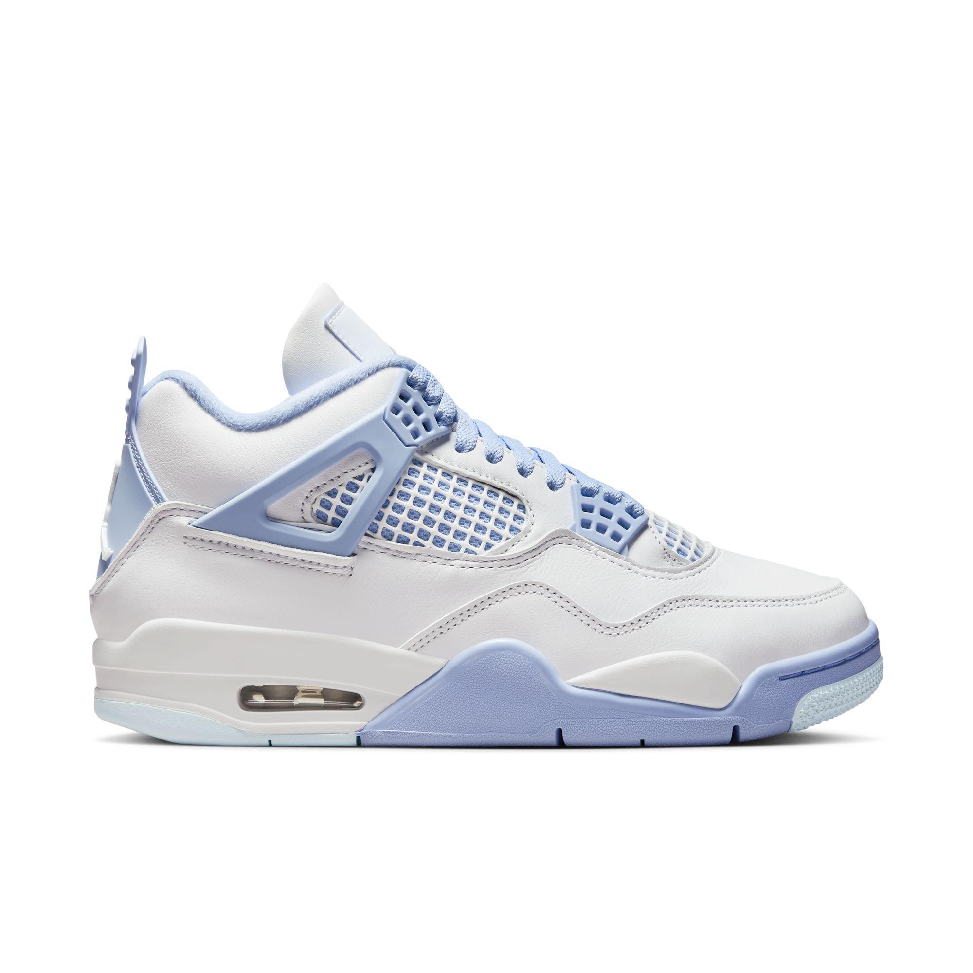 Jordan 4 Retro "Forget Me Not" Right View of Shoe