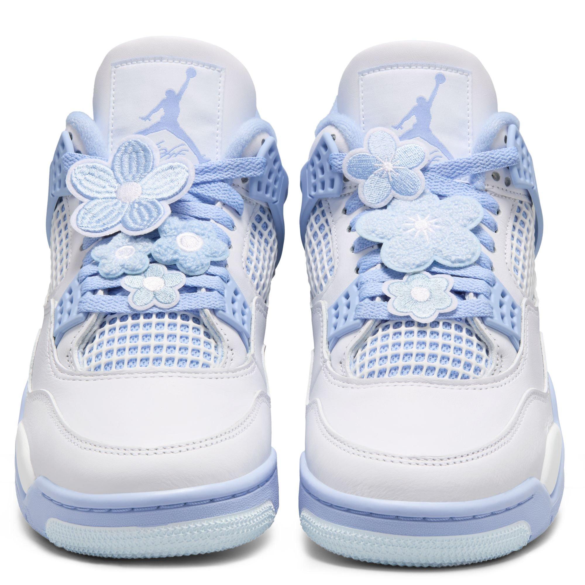 Jordan 4 Retro "Forget Me Not" Top of Shoe Detail