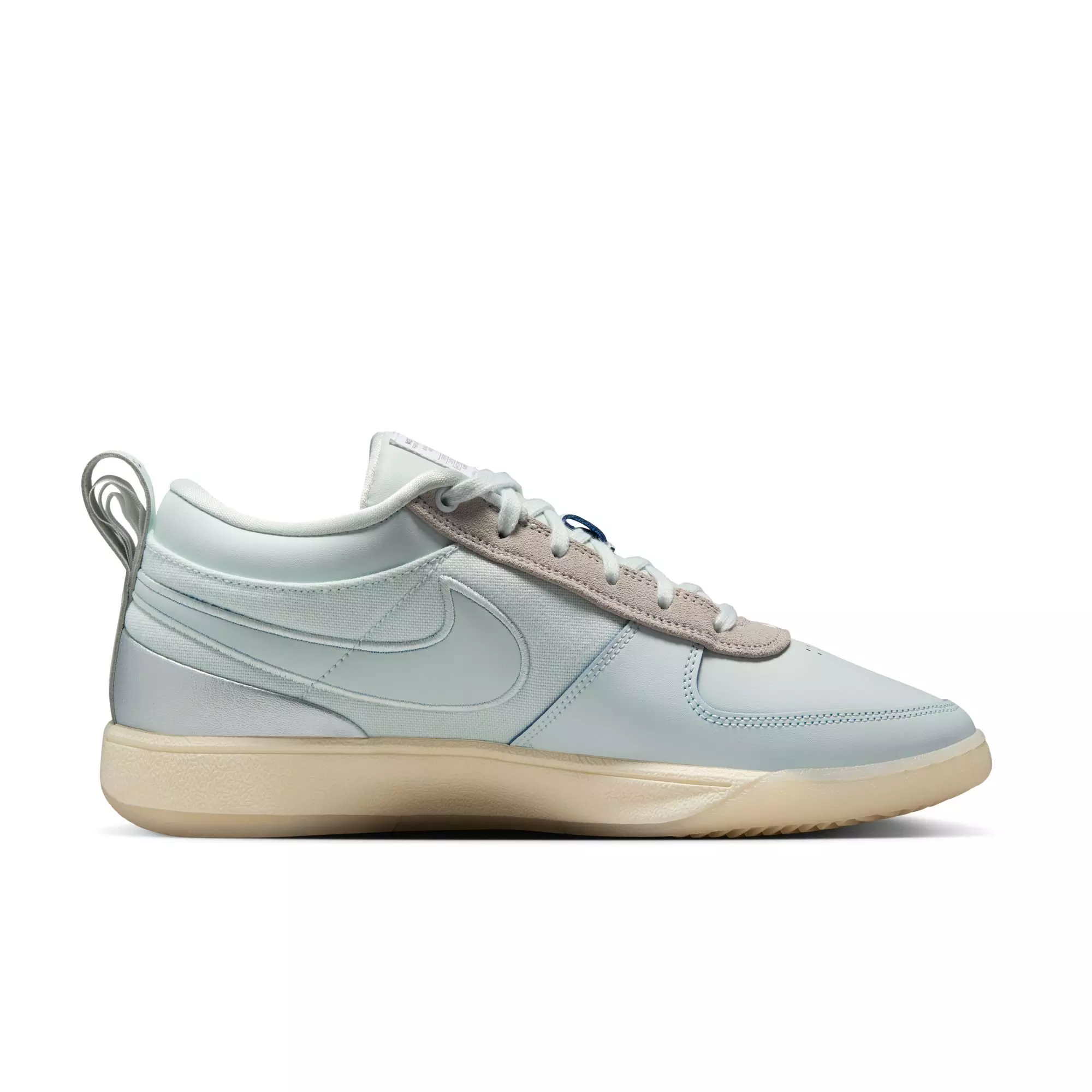 Nike Book 1 