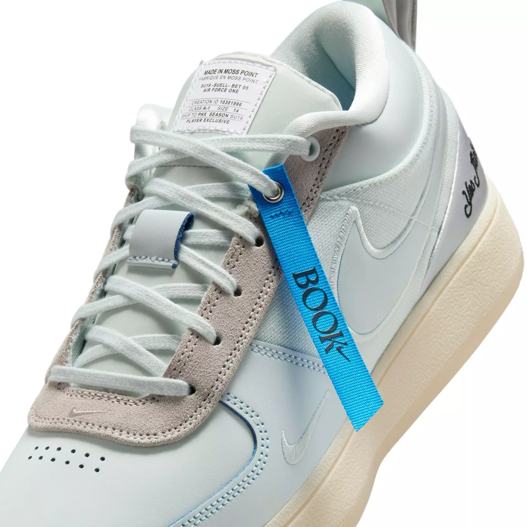 Nike Book 1 