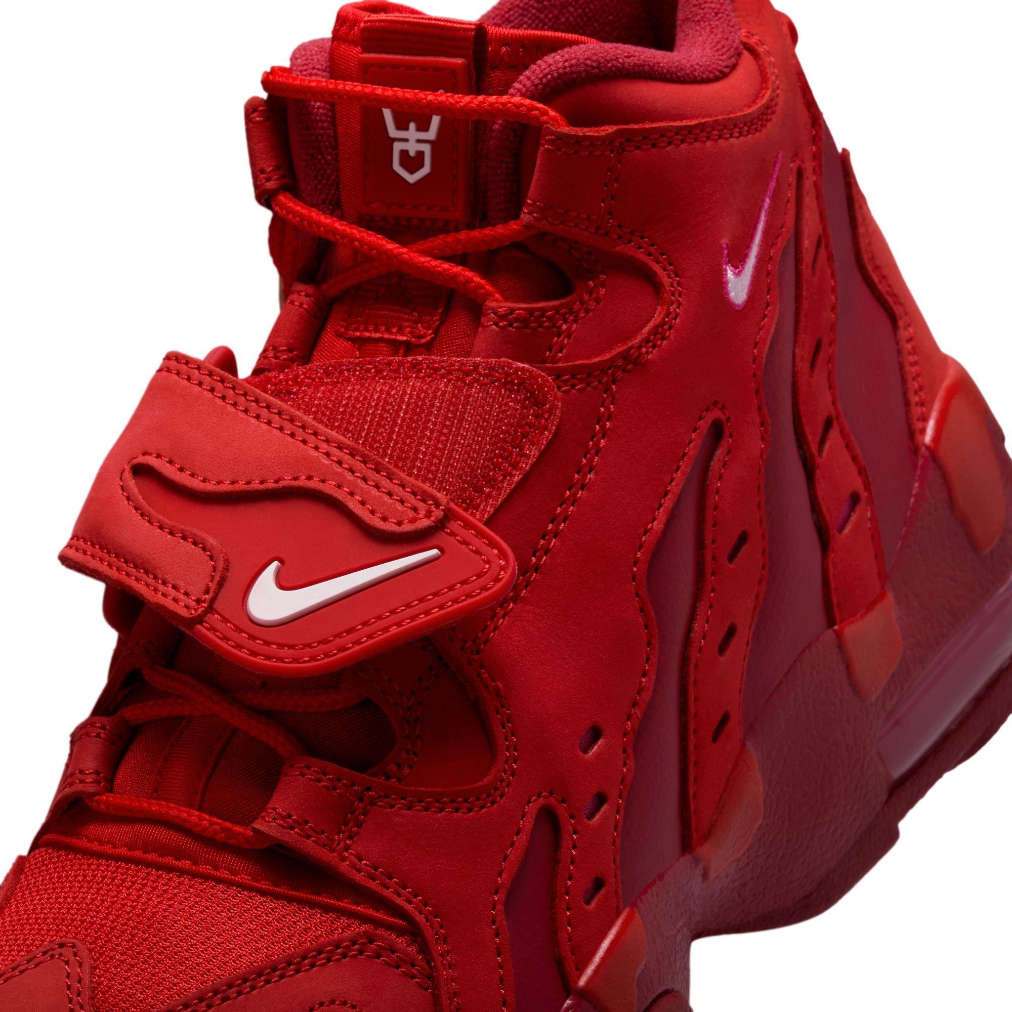 Nike Air DT Max '96 “Love Letter to Connie” Lacing Details