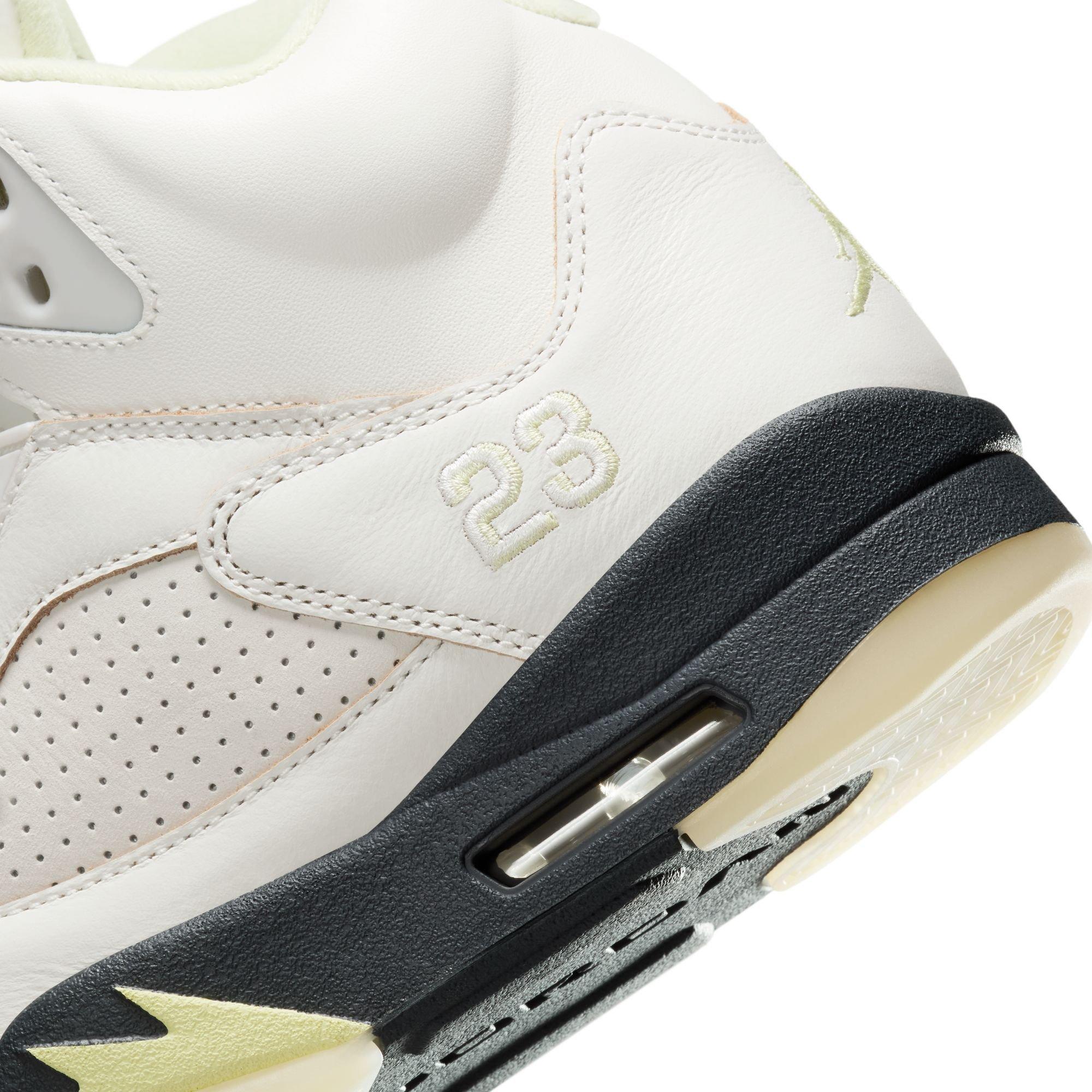 Jordan 5 Retro "Luminous Green" Heel Detail