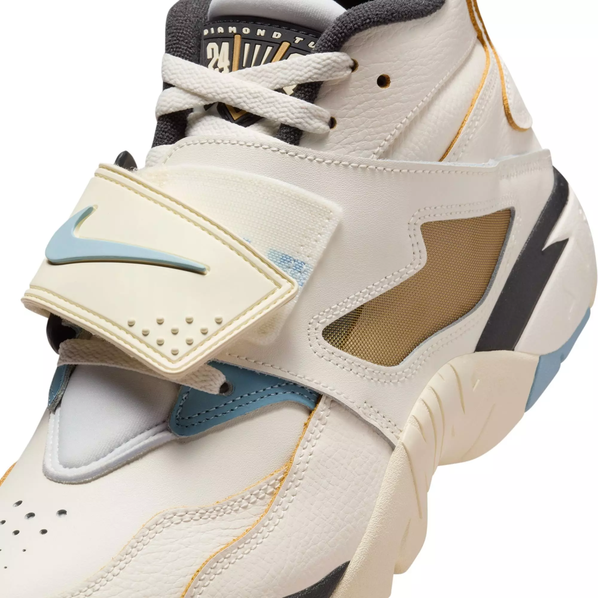 Diamond turf the Deion Sanders pack that I don’t usually see for sale 10.5 Nike Air Diamond Turf  main image 4