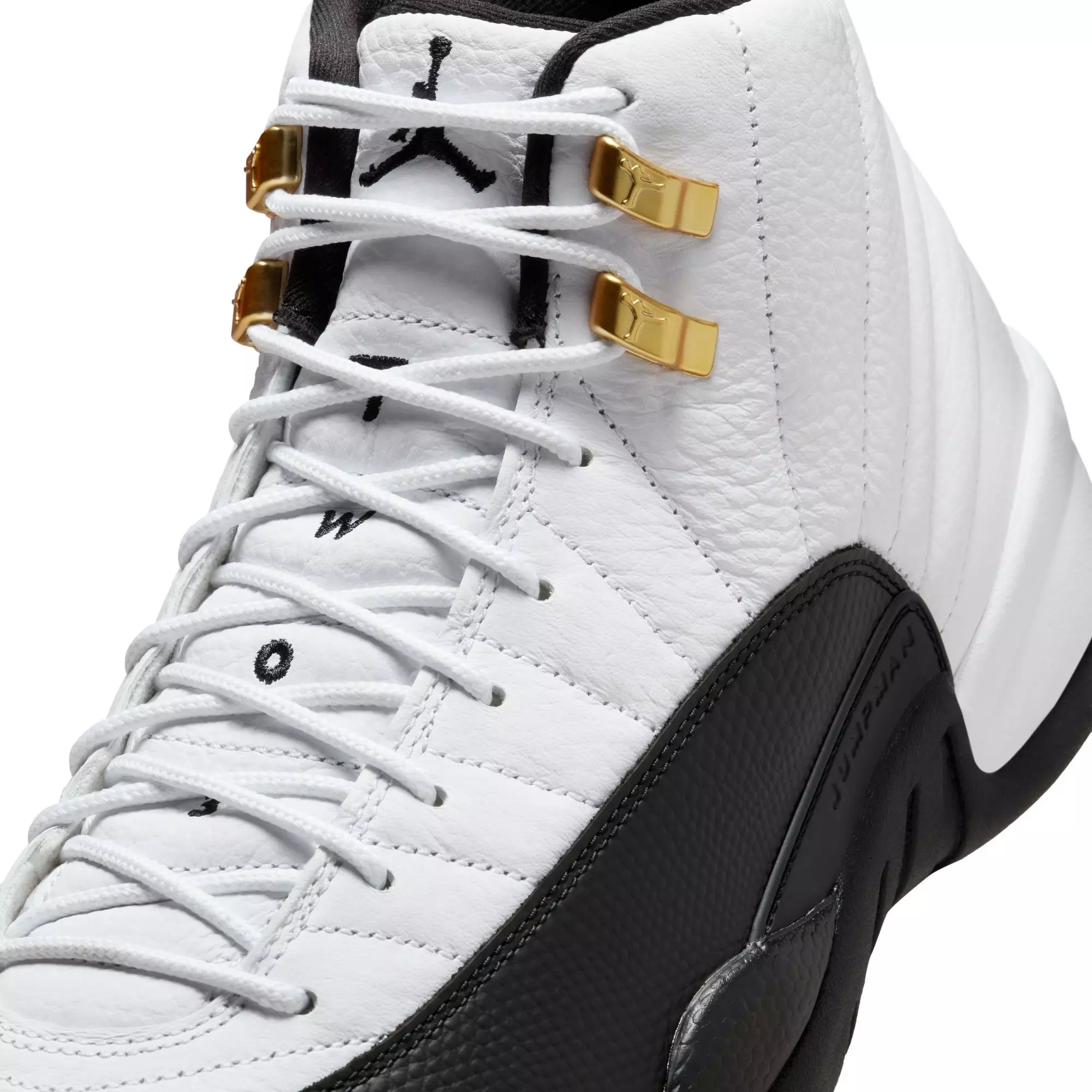 シューズ(男性用) AIR JORDAN 12 RETRO WHITE/BLACK-TAXI Jordan Xii Taxi Jordans Air Jordan 12 Retro GS (White/Black/Taxi) 4Y