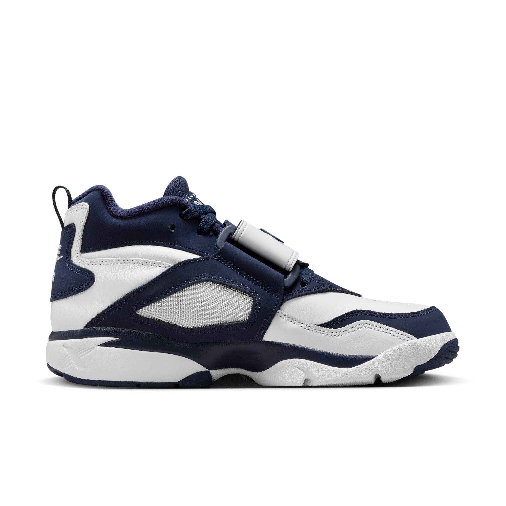 Nike Air Diamond Turf “Cowboys” Men's Side View of Shoe