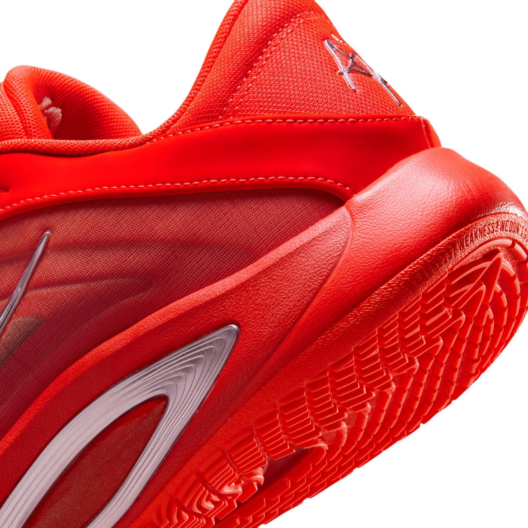 Nike A'One "Royal Flame" Heel Detail