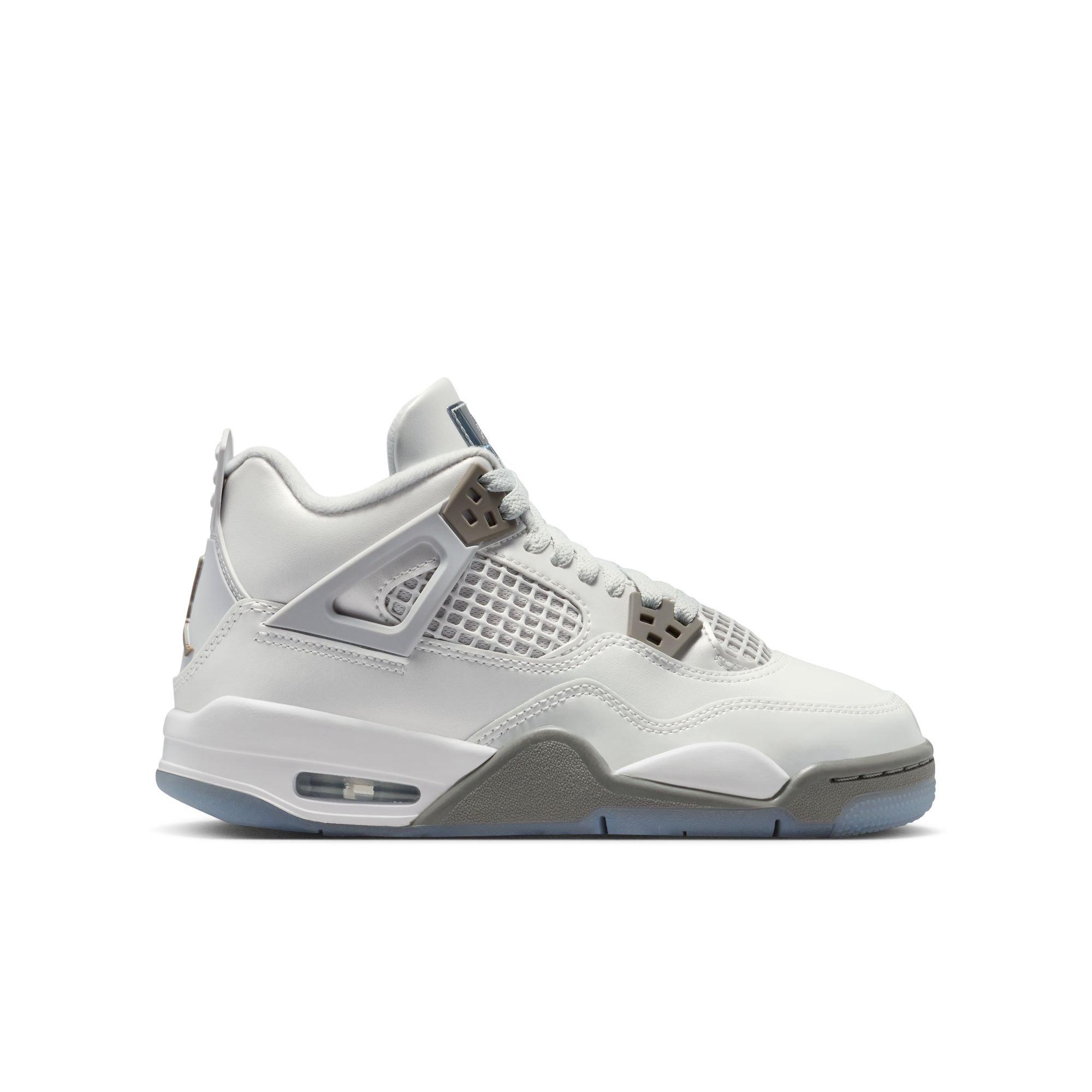 Jordan 4 Retro "Blue Chill Side View of Shoe