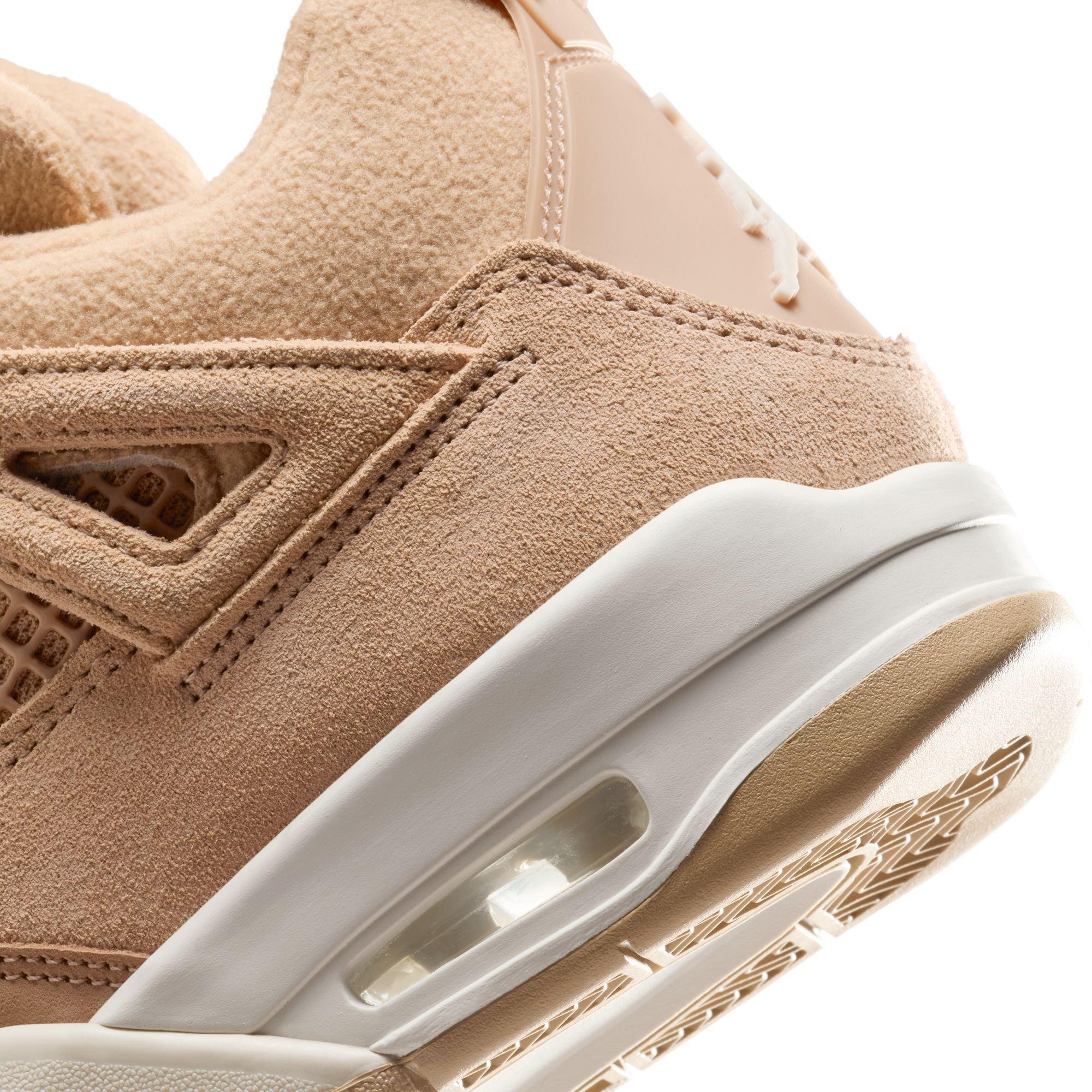 Jordan 4 Retro “Cozy Girl” Heel Detail