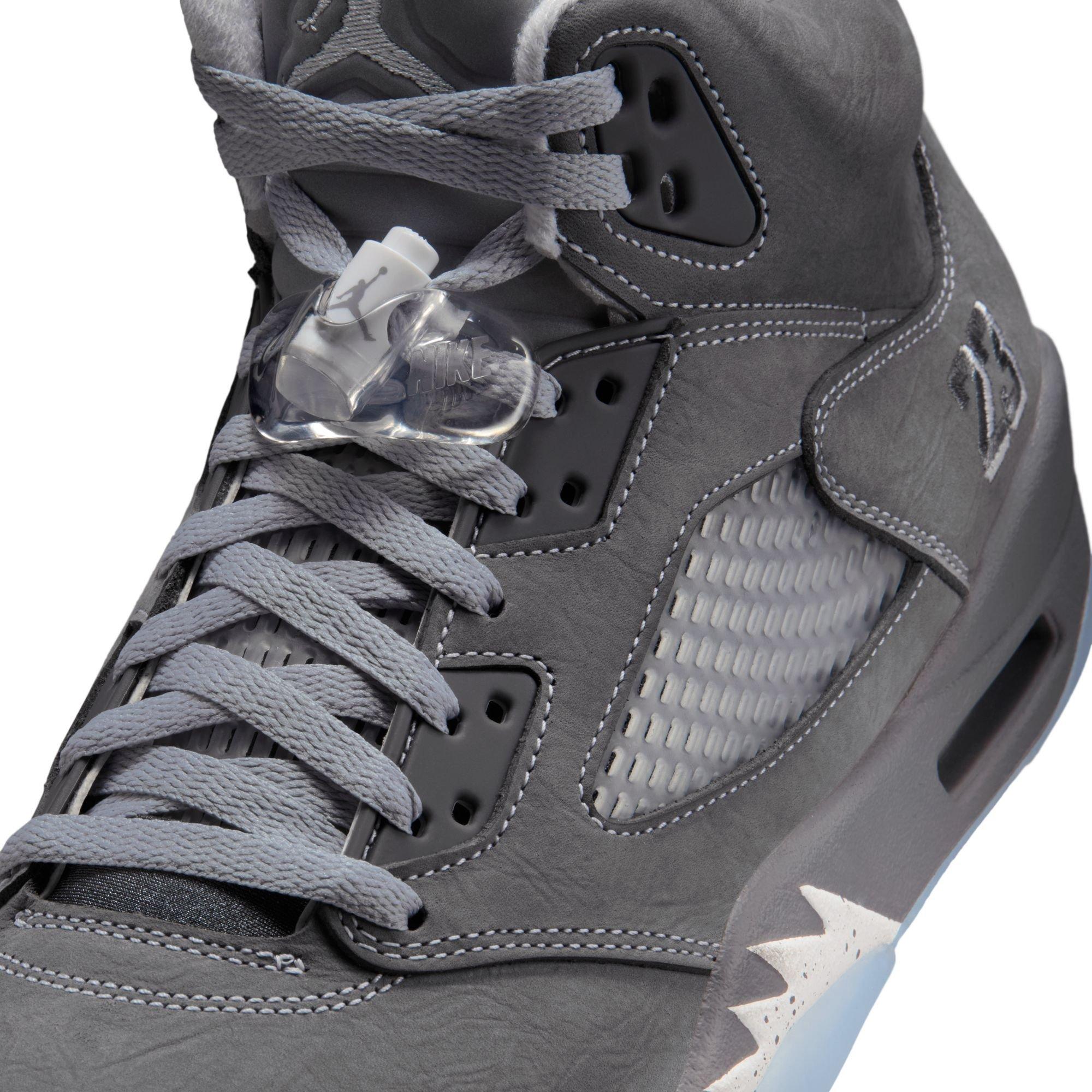 Jordan 5 Retro "Wolf Grey" lace details