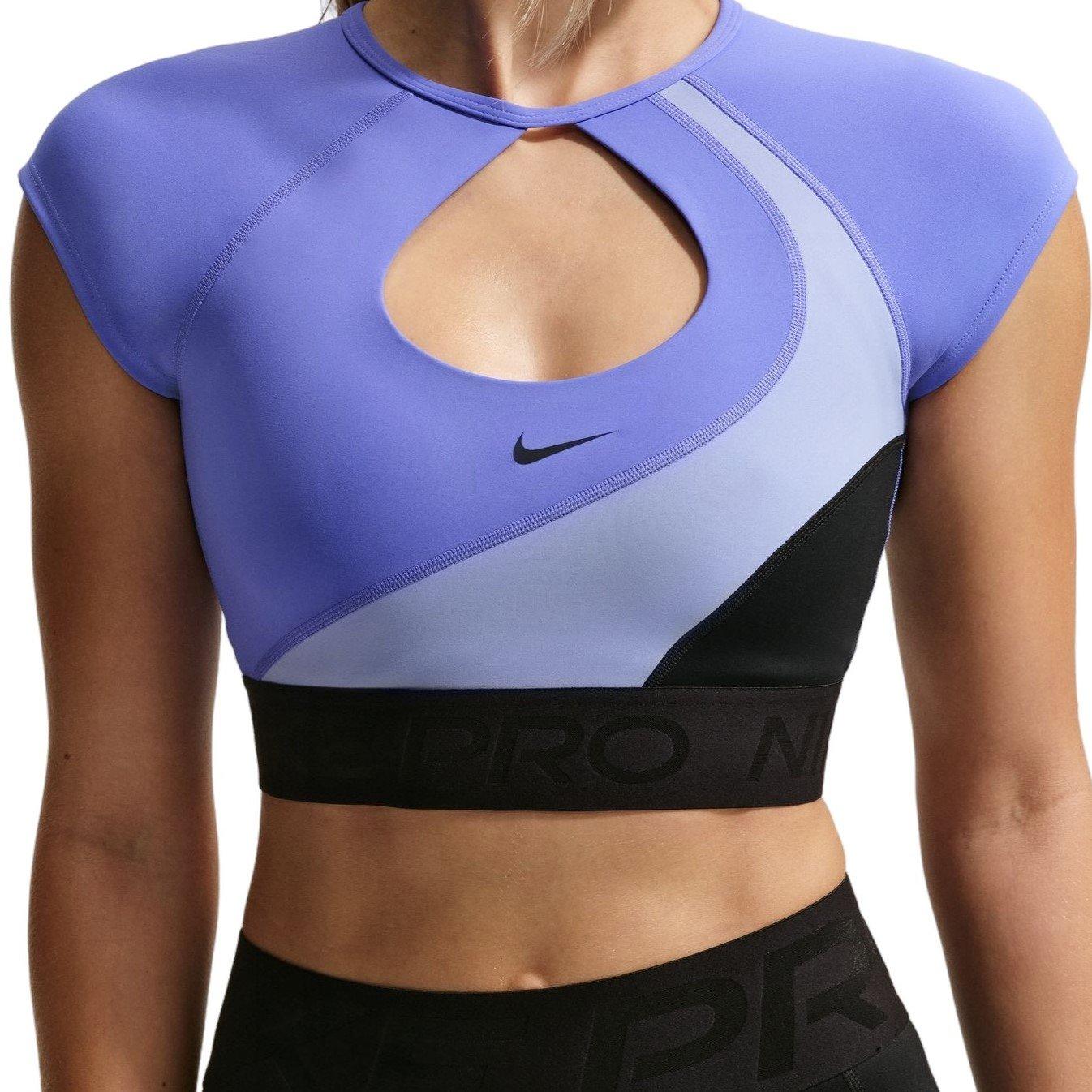 Shop Women's Nike Clothing