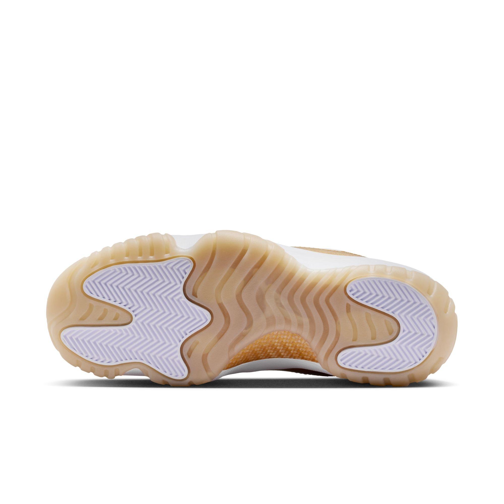 Jordan 11 Retro Low &ldquo;Mother's Day&rdquo;