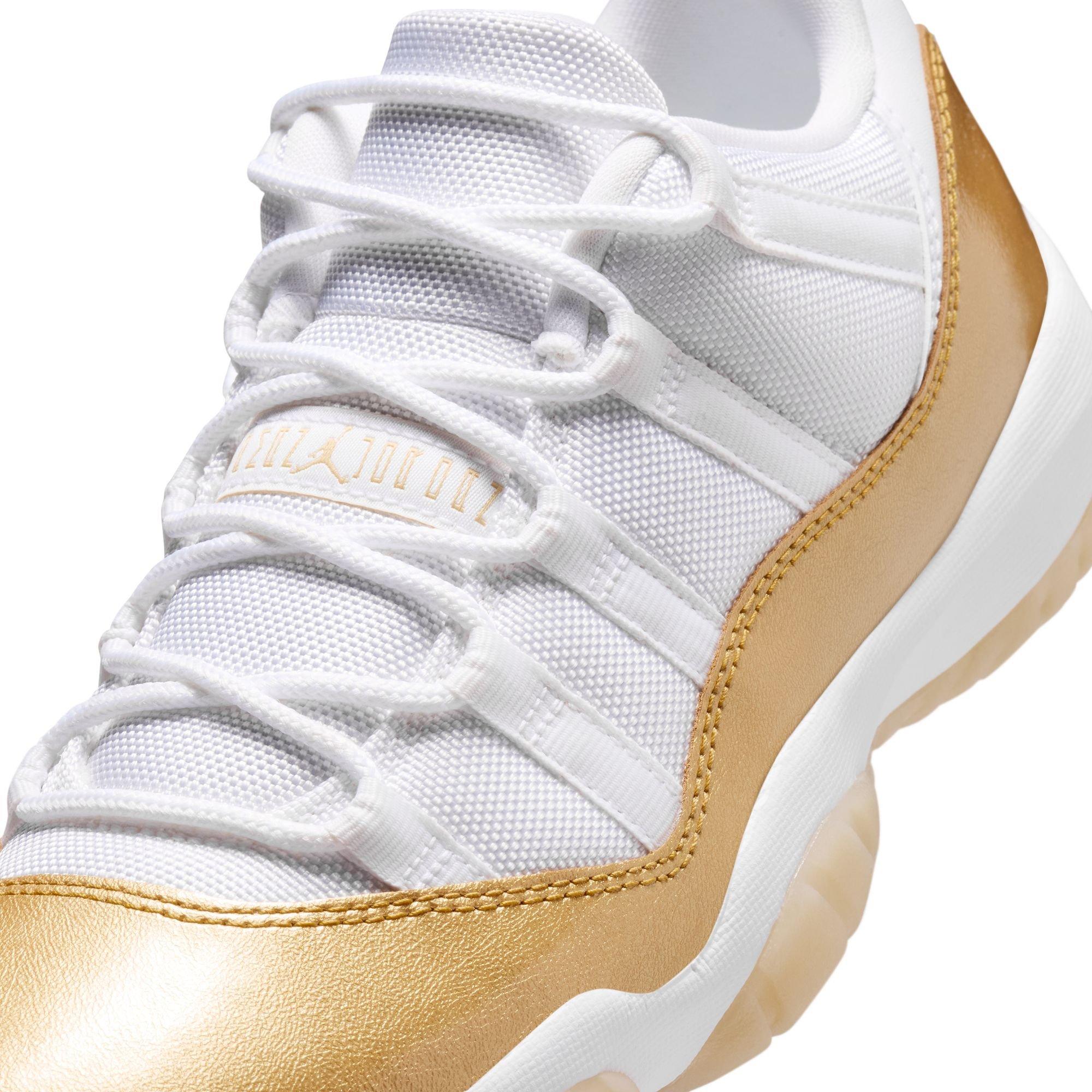 Jordan 11 Retro Low &ldquo;Mother's Day&rdquo;