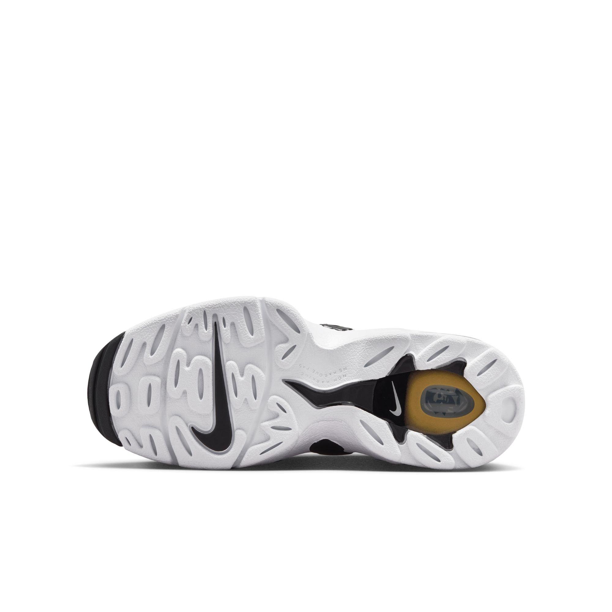 Nike Air DT Max '96 Low "Black/White" Bottom of shoe