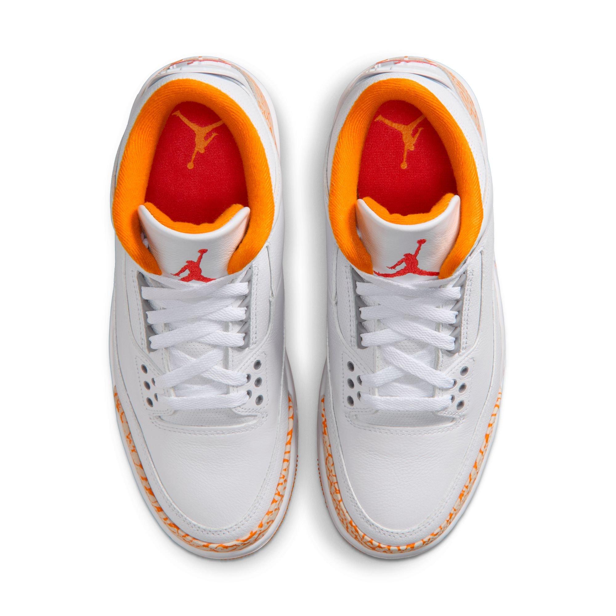 Jordan Retro 3 "Orange Citrus" Top of Shoes