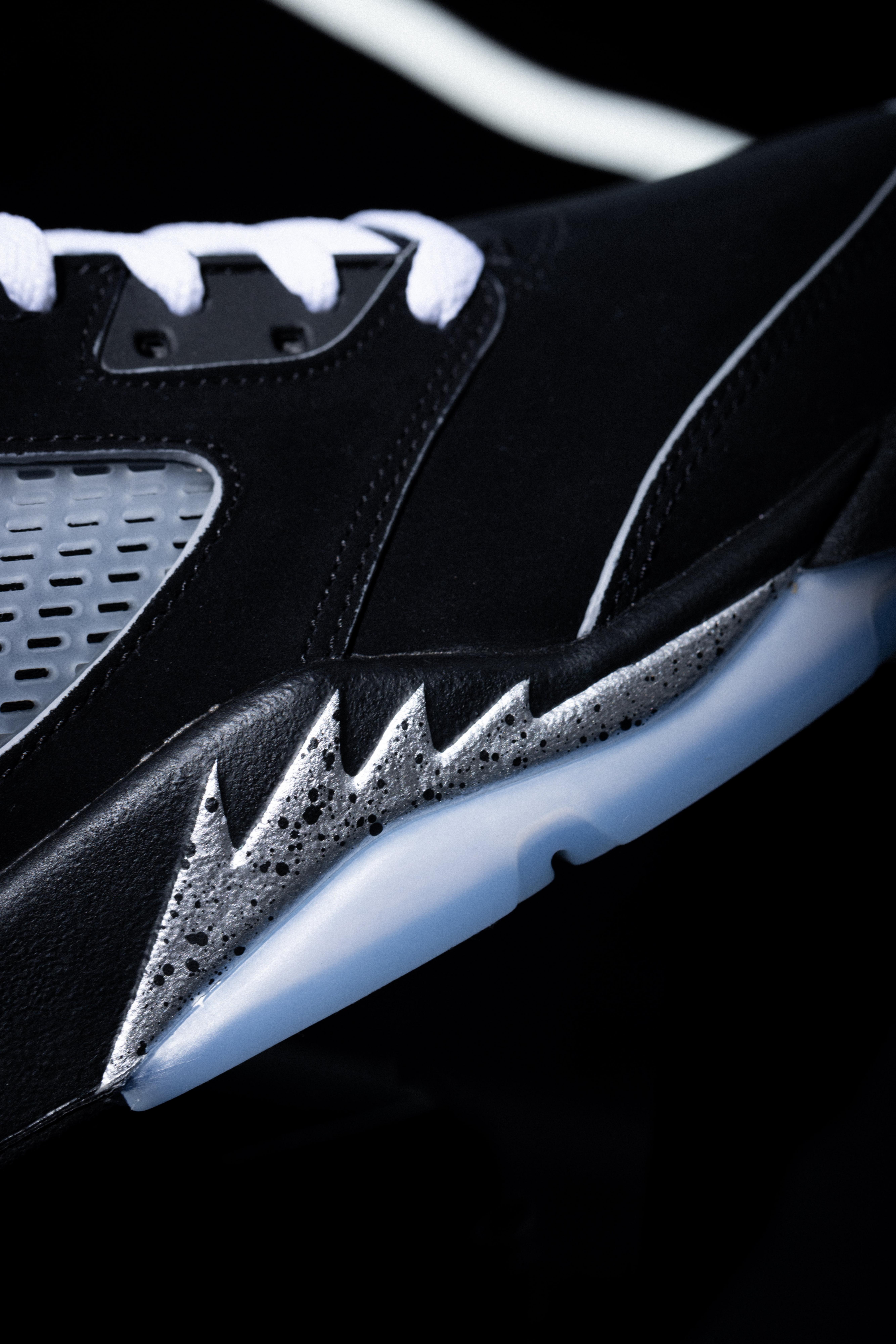 Jordan 3 Retro "Treat Yourself" Heel Details