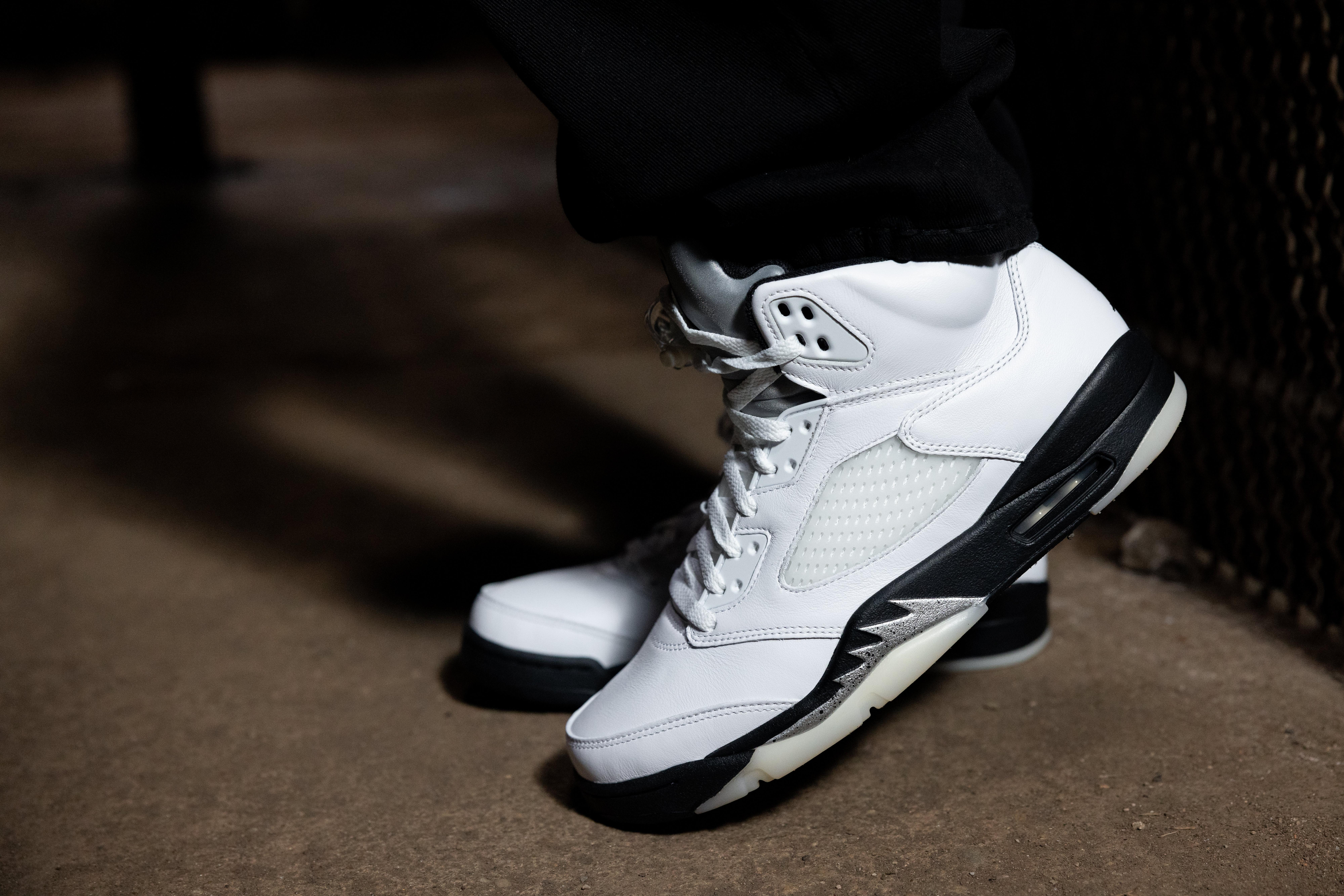 Air Jordan 5 Retro Low “Hurricanes” Laces Tongue and Upper