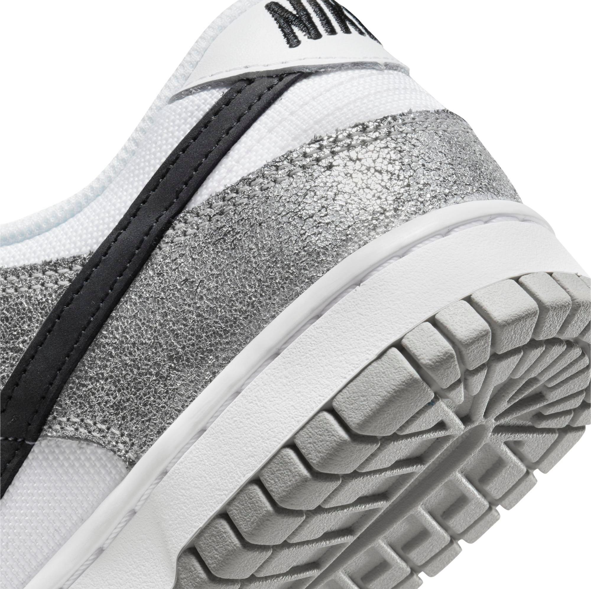 Silver sparkle nike outlet dunks