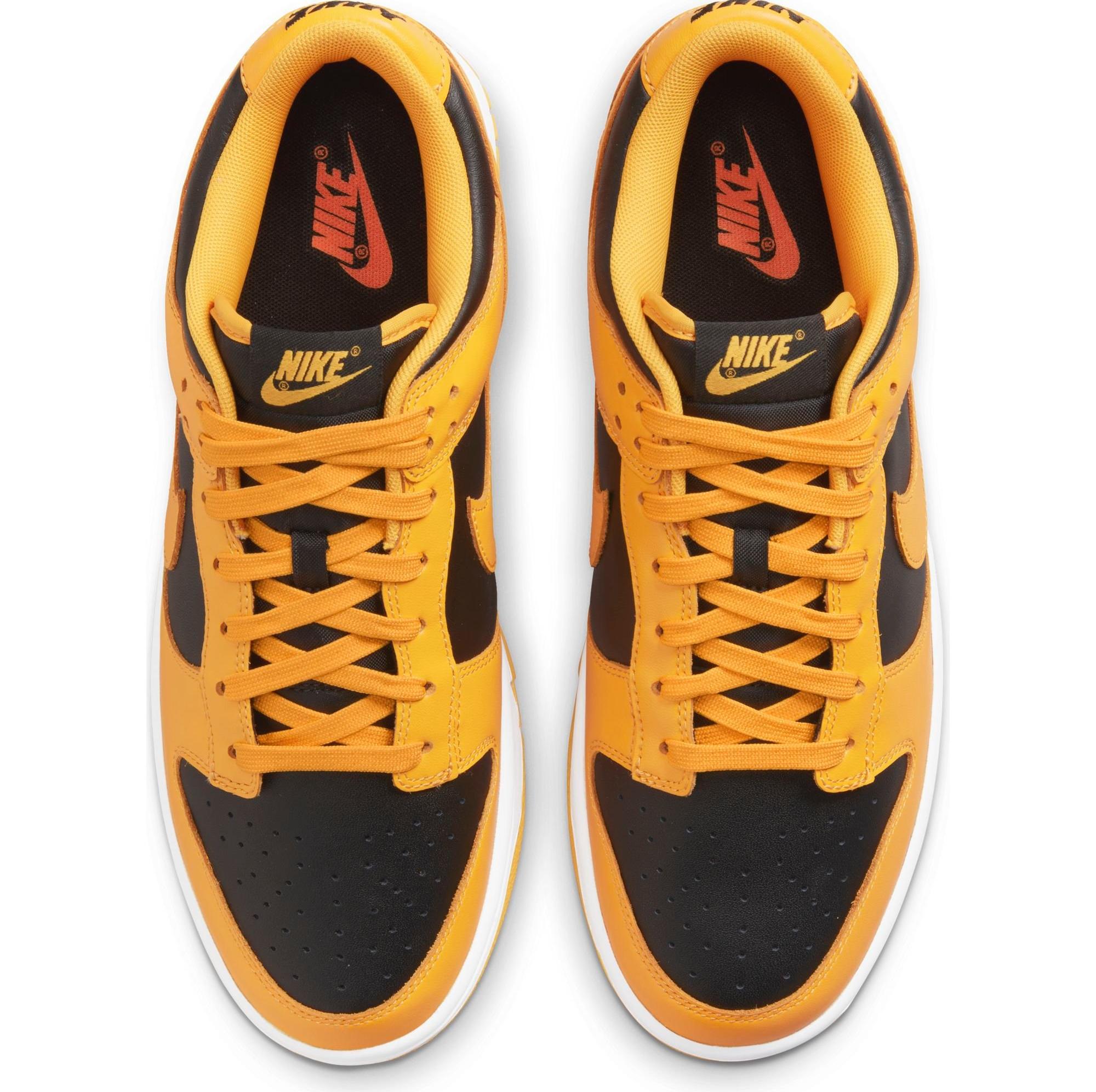Sneakers Release – Nike Dunk Low Retro “University