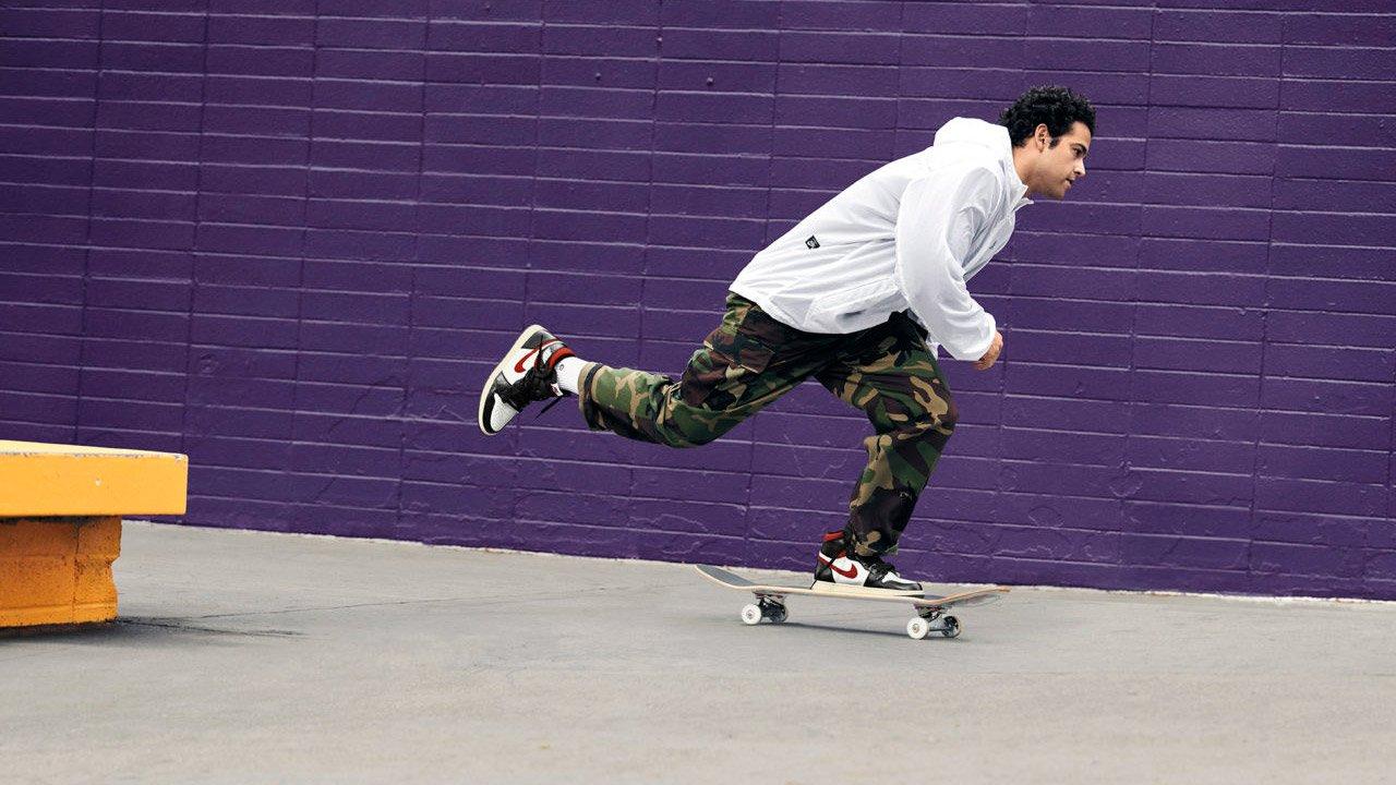 Sneaker Release: Air Jordan Retro 1 &#8220;Black/Gym Red&#8221;