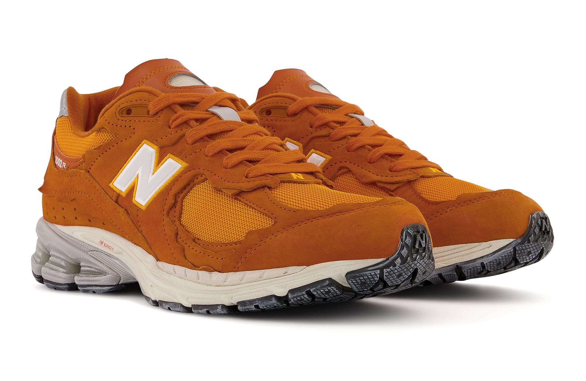 Sneakers Release – New Balance 550 “College Pack”  Men’s Shoes