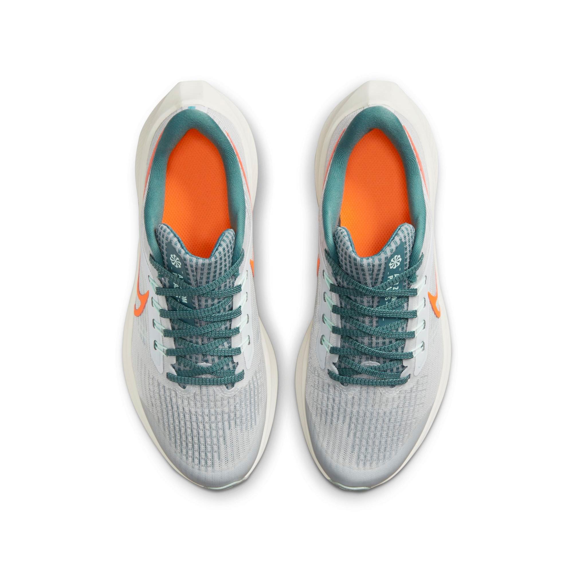 Nike Air Zoom Pegasus 39 "Pure Platinum/Total Orange/Summit White" top