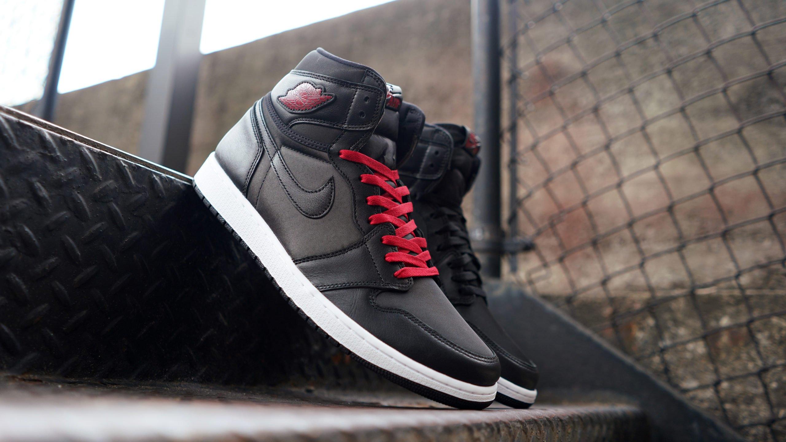 Sneakers Release – Air Jordan Retro 1 High OG “Black Satin& 